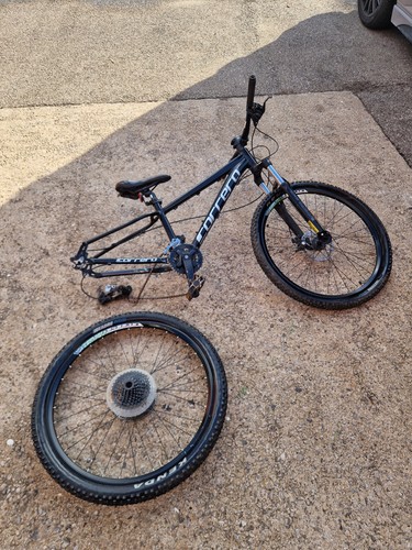 Carrera mountain bike - mountain, bike,