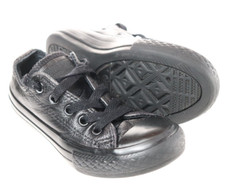 Small Boy/Girls black converse trainers size 10 (not adult 10)