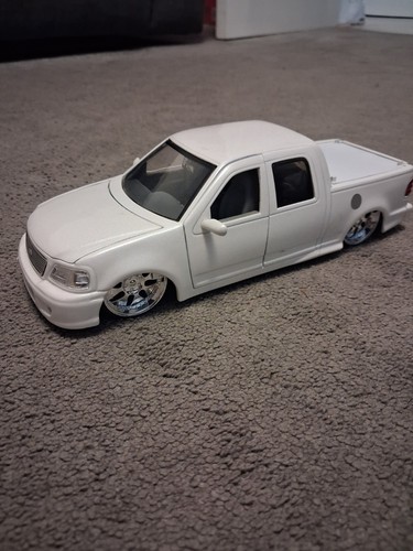 Jada toys ford f - ford,