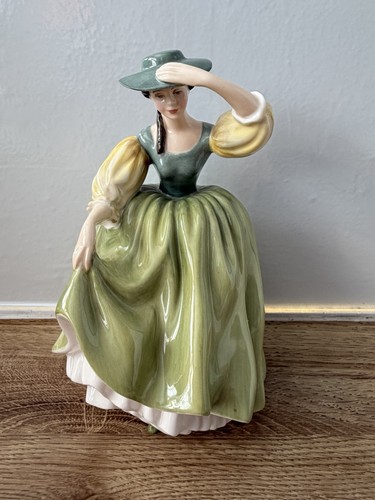 Royal doulton hn2309 - doulton, buttercup