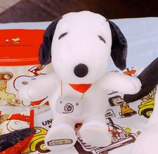 USJ Snoopy stuffed animal