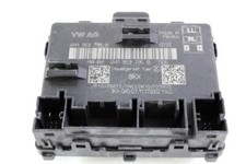 4M1959795B RIGHT REAR DOOR