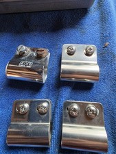 Badge bar - x, clips