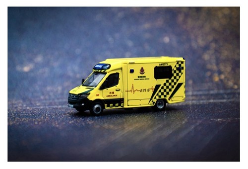 Tiny mercedes benz sprinter - tiny, mercedes-benz