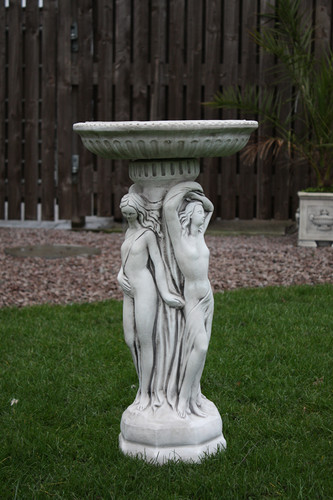 Stone concrete three - stone, graces