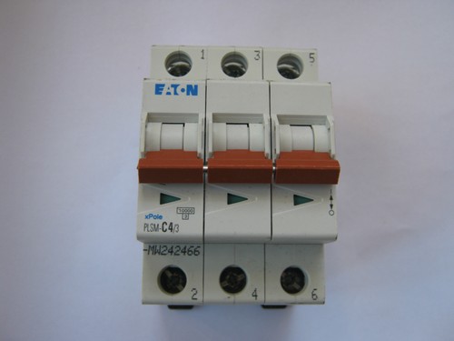 Eaton moeller xpole 4 - eaton, c4