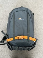 LowePro Whistler Aw350 Camera
