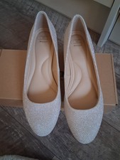 Dune Gold Sparkle Size 5 slip