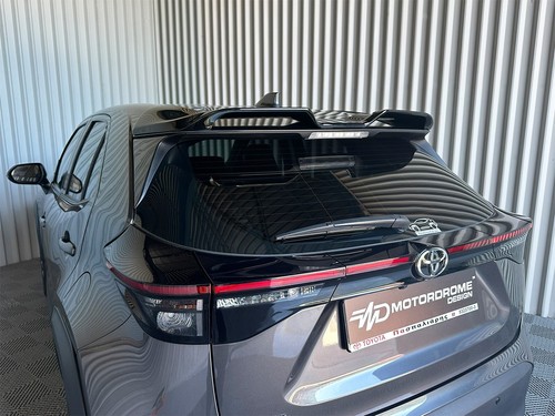 Rear roof spoiler - rear,