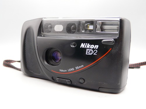 Nikon rd2 35mm point shoot - &,