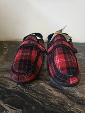 Ladies Fur Touch Fastening Slippers