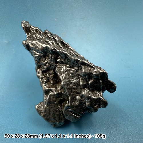 Nickel iron meteorite - meteorite, campo