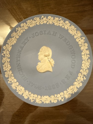 Wedgwood blue jasperware - wedgwood,
