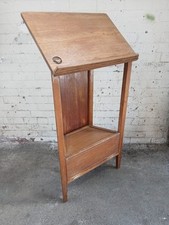  Oak Church Lectern with Wren