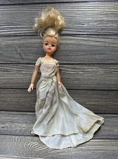 Vintage First Romance Sindy