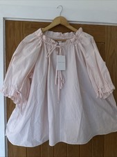 Cabbage and Roses Women's Top