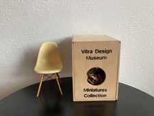 Vitra Miniature Charles & Ray