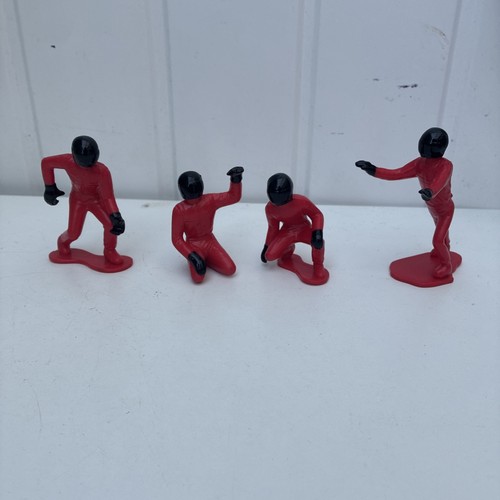 These are american - american, diorama
