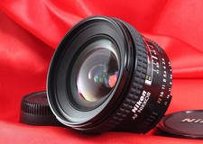 Nikon AF Nikkor 20mm f/2.8
