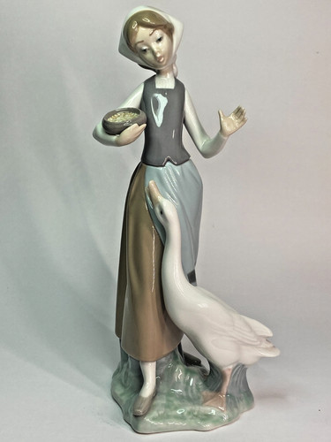 Lladro girl feeding goose - lladro,