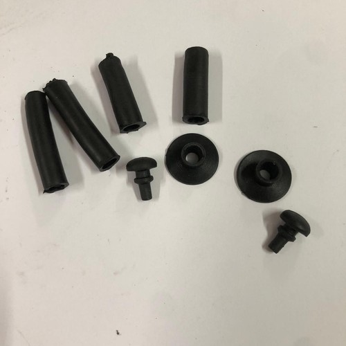 Vespa side panel grommet - px,