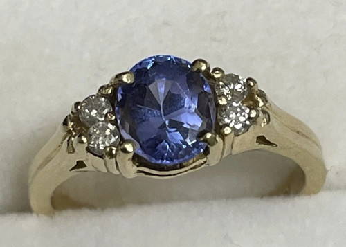Oval cut tanzanite - 2.71,