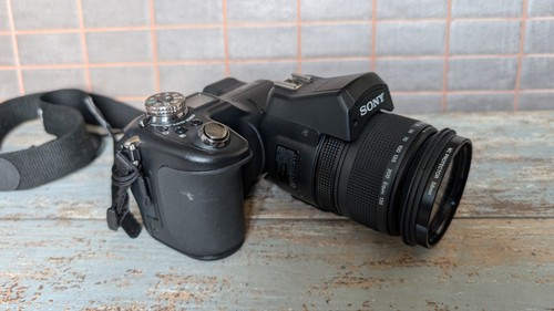 Sony cyber shot - sony, cyber-shot