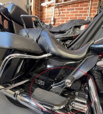 Kuryakn Adjustable Passenger Footpegs Chrome for Harley Davidson Good Condition