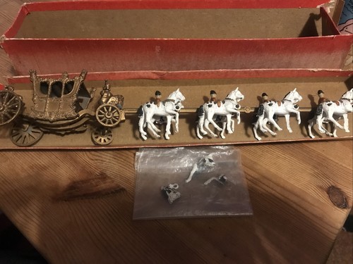 Reduced sale coronation - ,