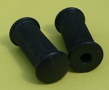 Norton/AMC Pillion Footrest Rubber - 01-0847