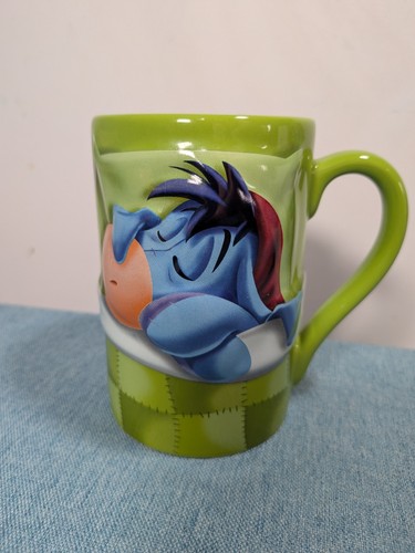 Large eeyore sleeping mug - 3d,