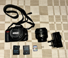 Nikon DSLR D3300 (2014)