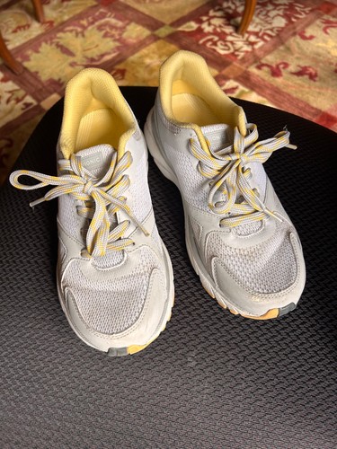 Vionic athletic sneakers size - sneakers,