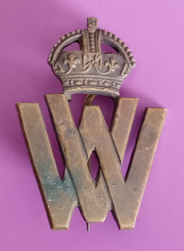 Volunteer war workers - war,