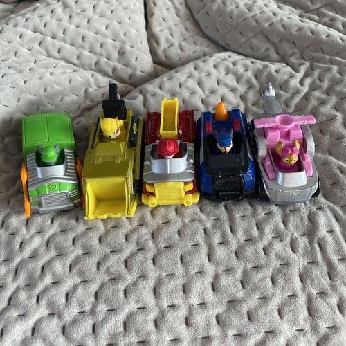 Paw patrol die cast - paw,