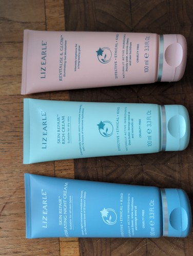 Liz earle hydration - earle, &
