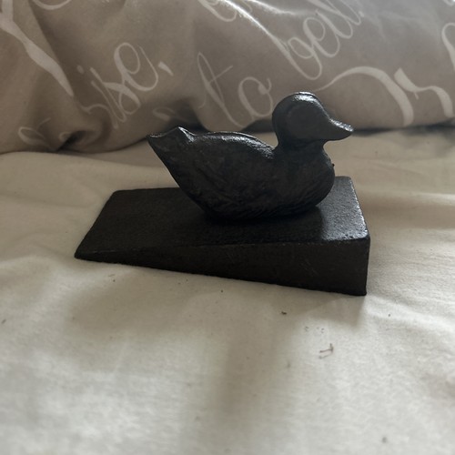 Cast iron duck - duck, wedge