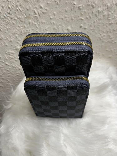 Grey checkered crossbody phone - grey,