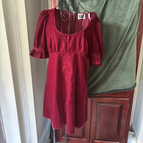 Red velvet reclaimed - red, vintage