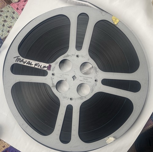 Vintage 16mm colour sound