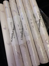 Laura Ashley Wallpaper, Slight