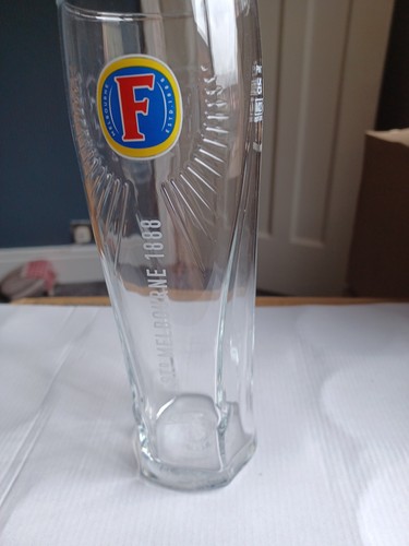 Fosters lager pint glass 20oz - fosters,