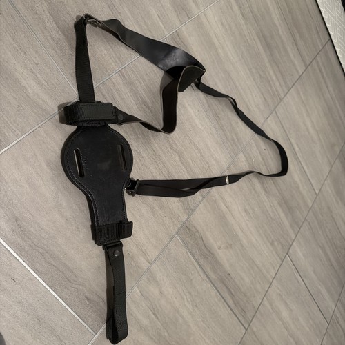 Unbranded shoulder holster - shoulder,