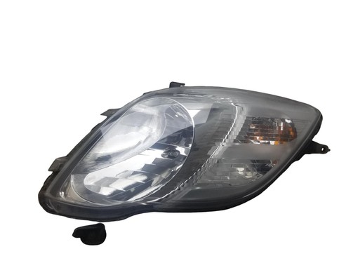 Toyota yaris headlight - yaris, lamp