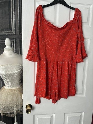 Beautiful play suit size - beautiful,