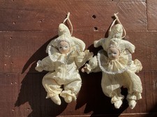 2 X SMALL CREAM & GOLD MASQUERADE HARLEQUIN HANGING DECORATION PORCELAIN DOLLS