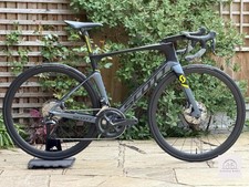 £2795 Scott Foil Disc Premium