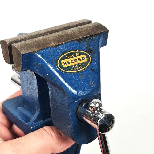 Record bench mini - record,
