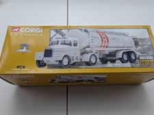 Corgi 16305 Tunnel Cement