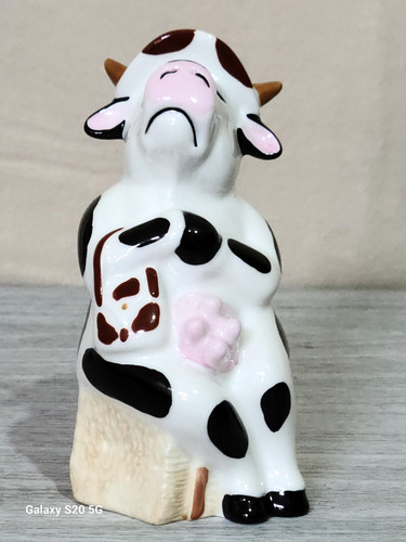 Brian wood studios snooty cow - snooty,